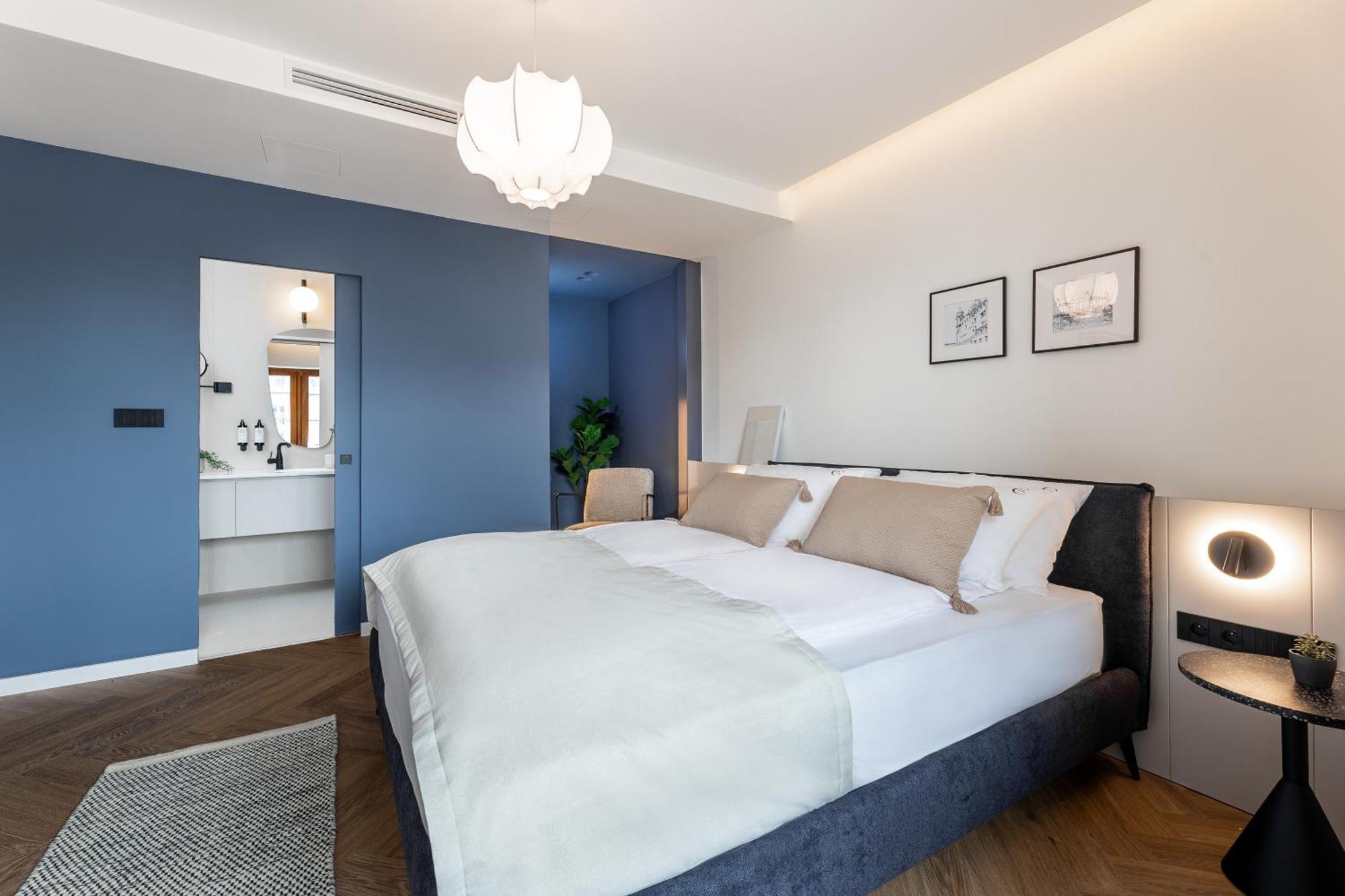 Catalog Boutique Rooms Bratislava Bagian luar foto